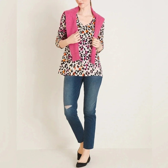 NWOT Chico’s Cheetah Print V-Neck Plus Size Tees (Lot of 2) - Picture 1 of 8